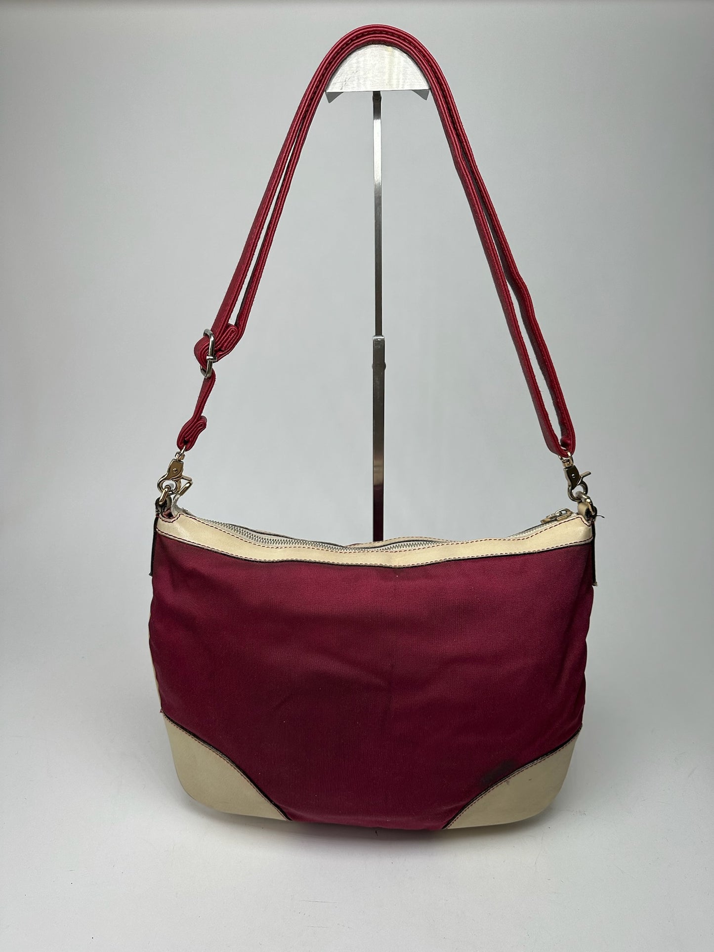 Vintage Gucci logo handbag purple white