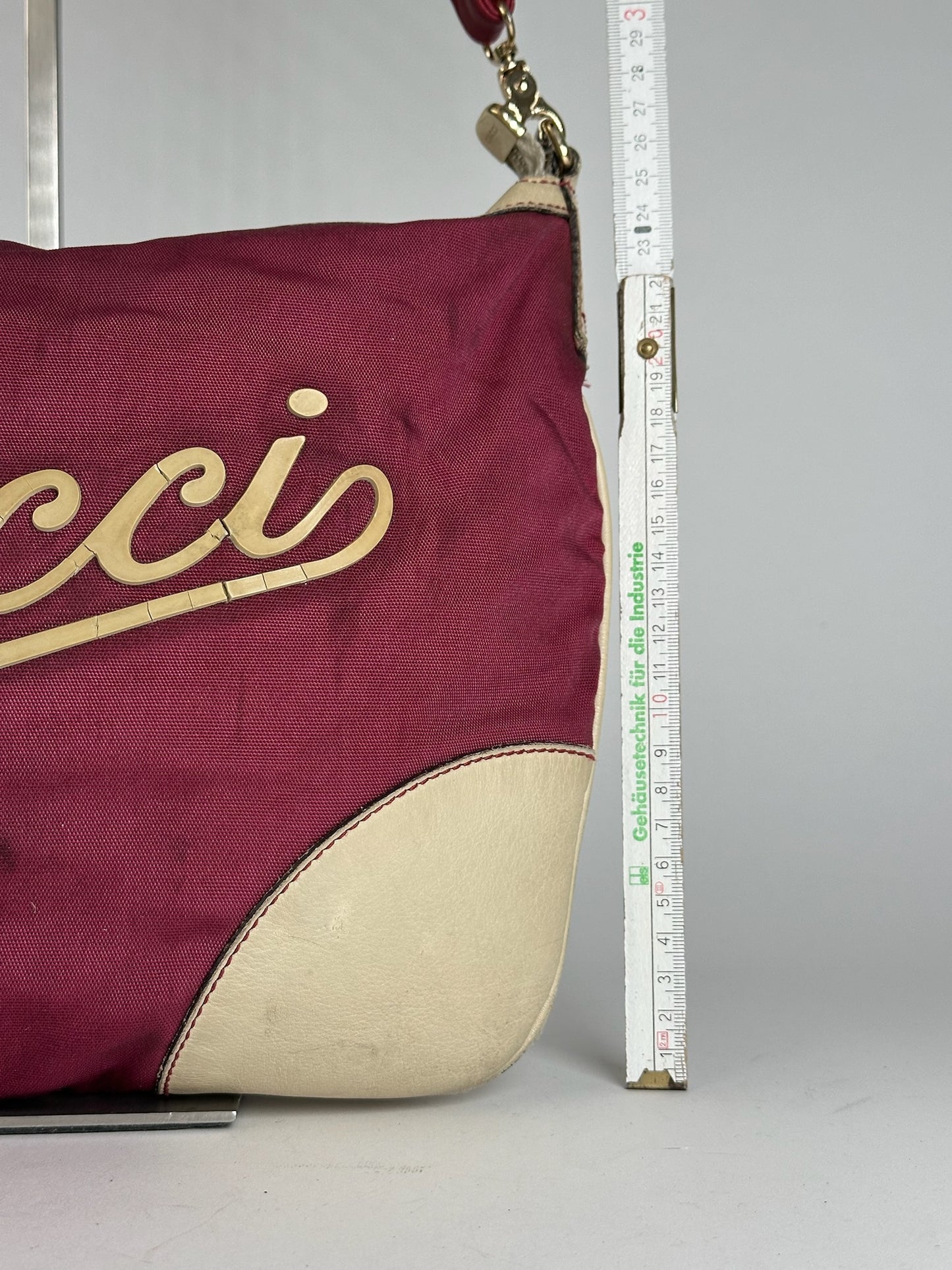 Vintage Gucci logo handbag purple white