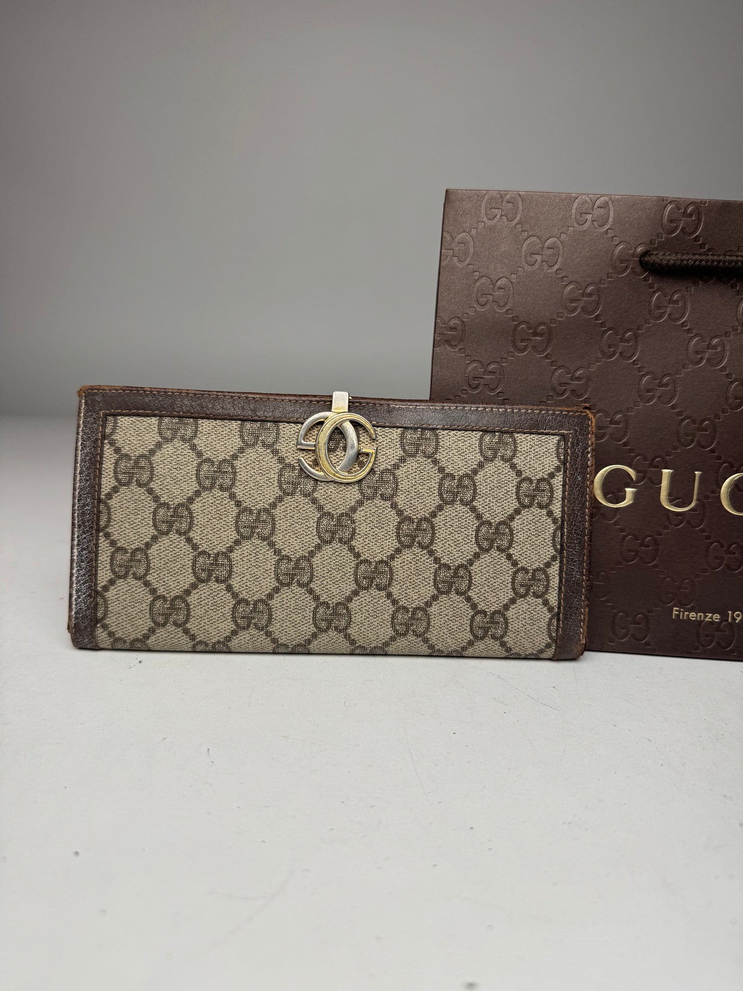 Vintage Gucci Monogram Leather Wallet Grey Brown