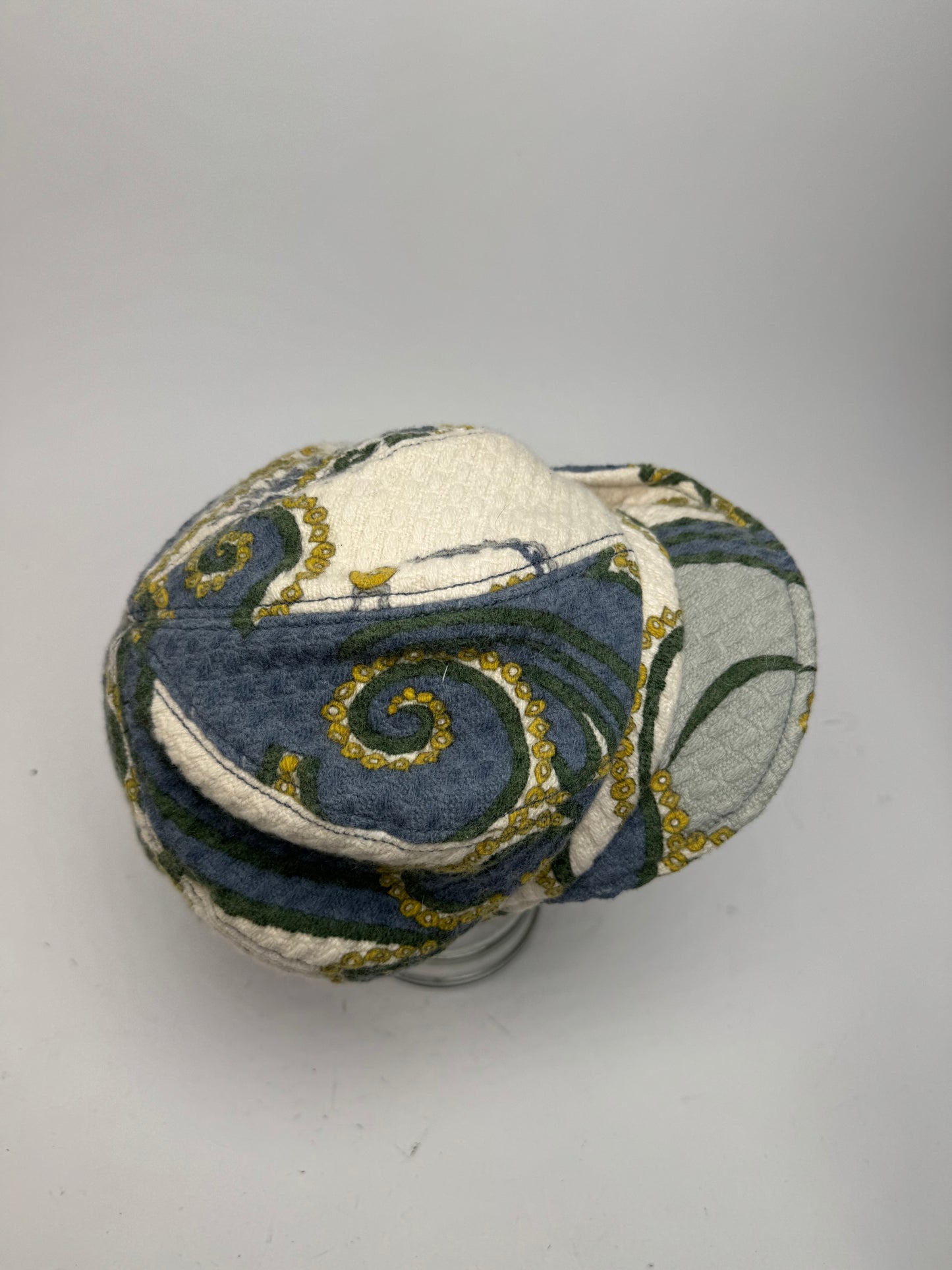 Vintage Emilio pucci Wool hat Blue white yellow