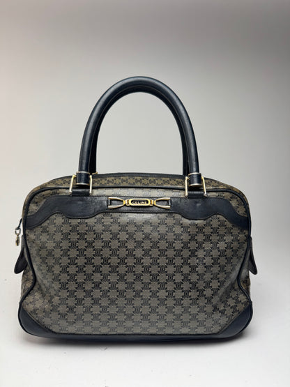 Sac vintage en cuir monogramme Céline Paris Triomphe