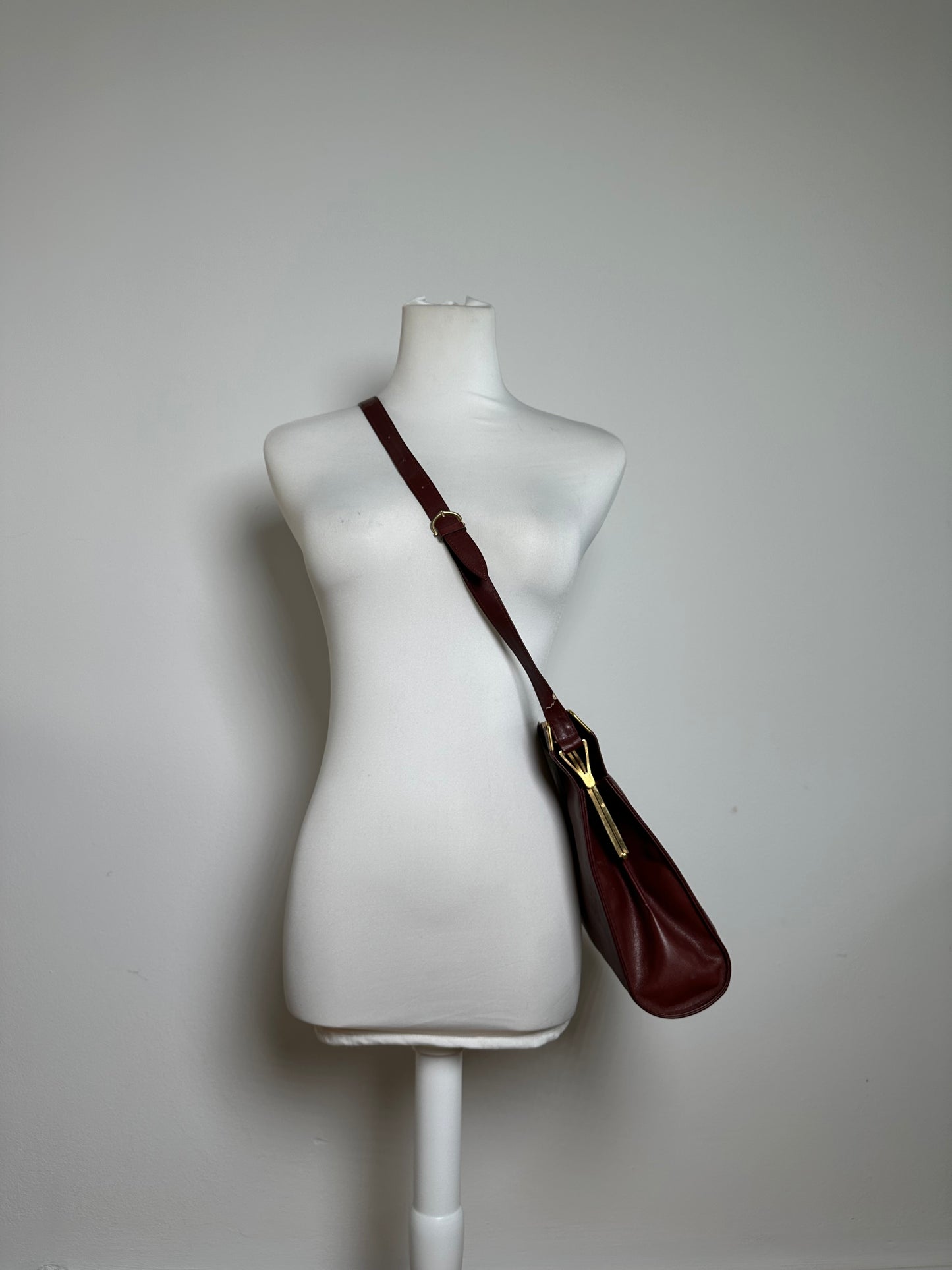 Vintage Cartier Must de Cartier Shoulder Bag Leather Bordeaux