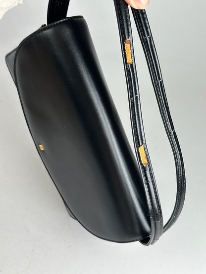 Vintage Loewe Madrid Leather baguette bag