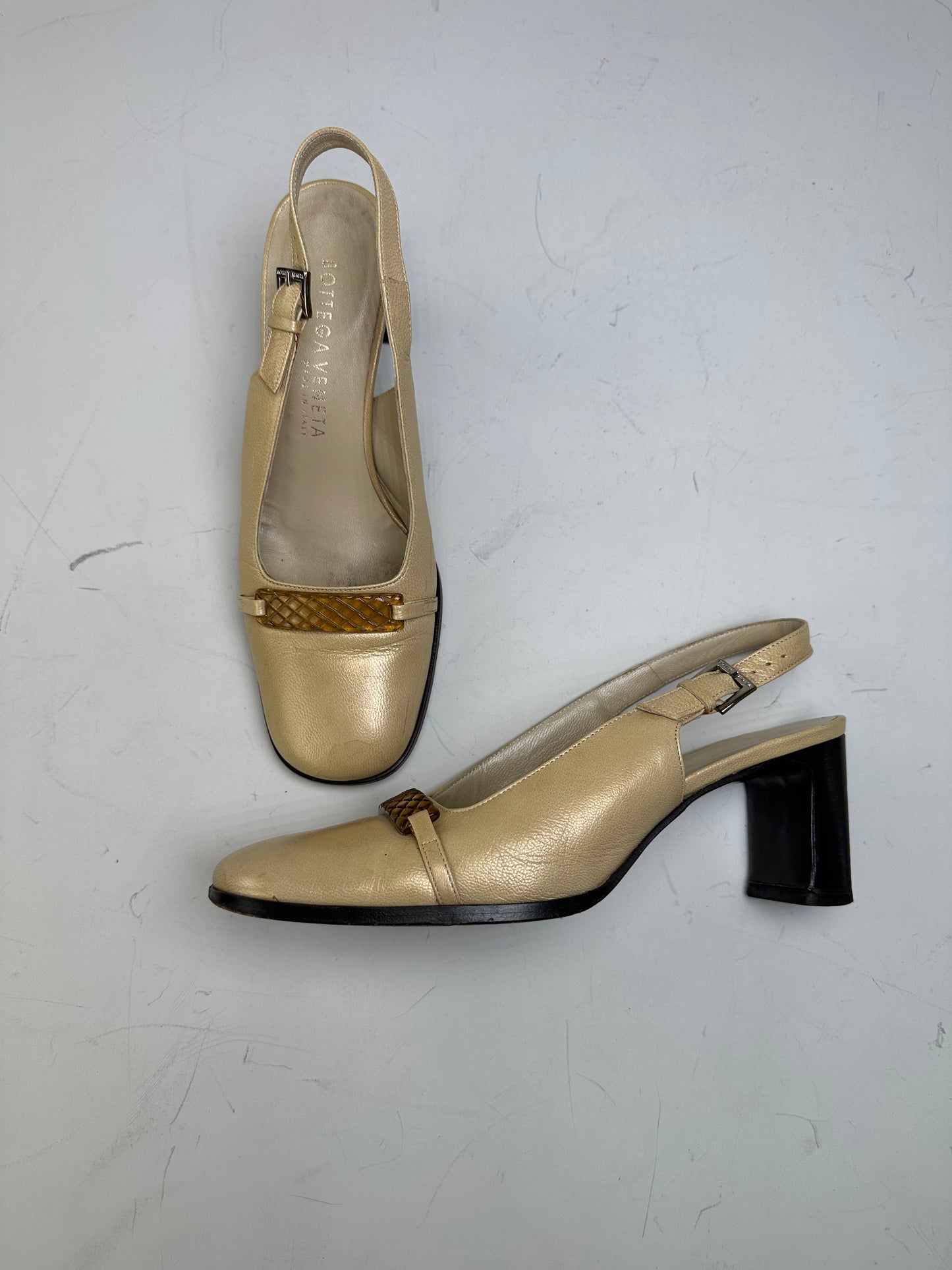 Vintage Bottega Veneta Leather Slingback Heels Light Gold EU35.5