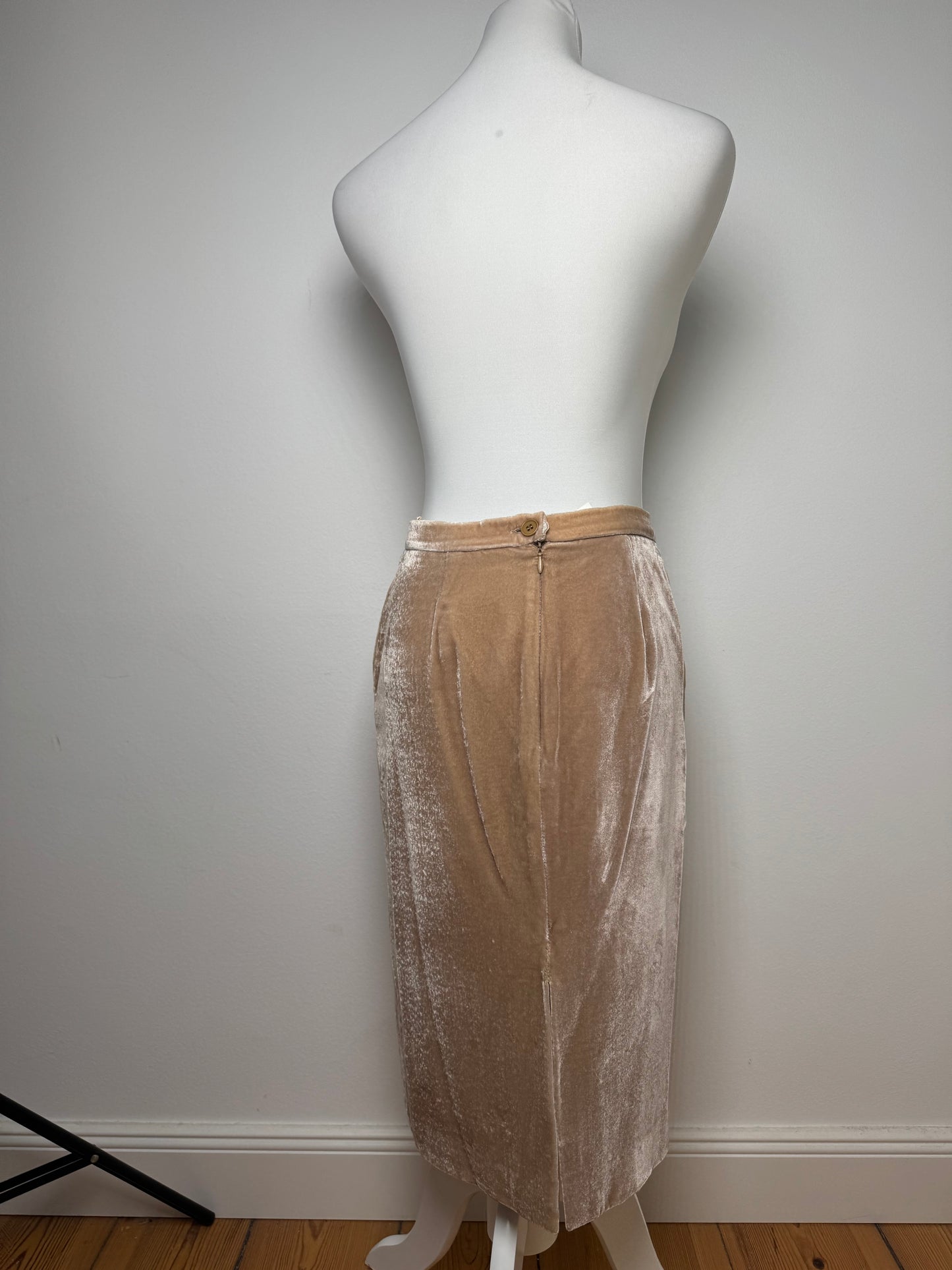 Vintage Armani Velvet Skirt Brown S
