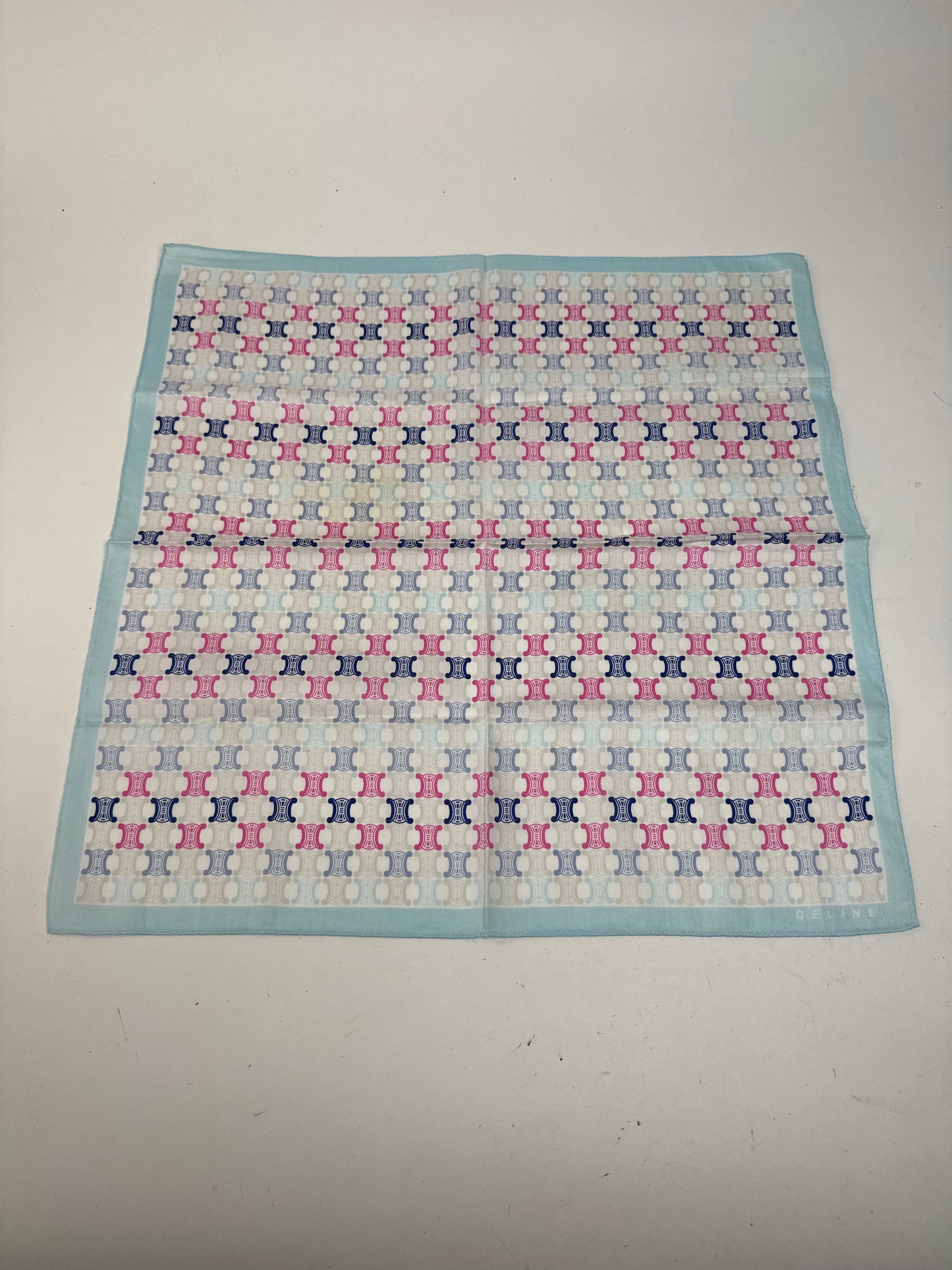 Vintage Céline Paris Triomphe Monogram Scsrf Bleu rose blanc