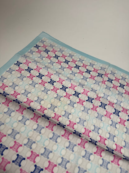 Vintage Céline Paris Triomphe Monogram Scsrf Bleu rose blanc