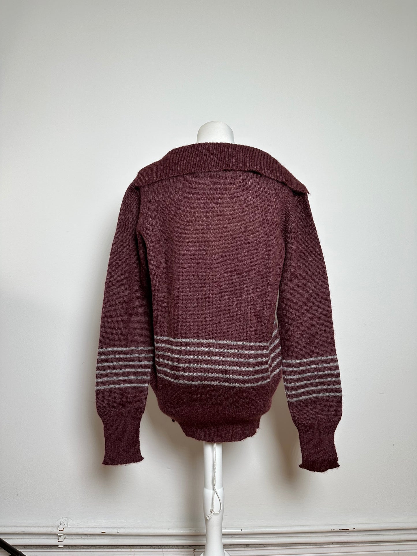 Vintage Givenchy Gentleman Knitwear Sweater Burgundy L