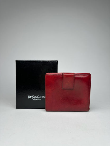 Portefeuille vintage en cuir clouté Yves Saint Laurent rouge