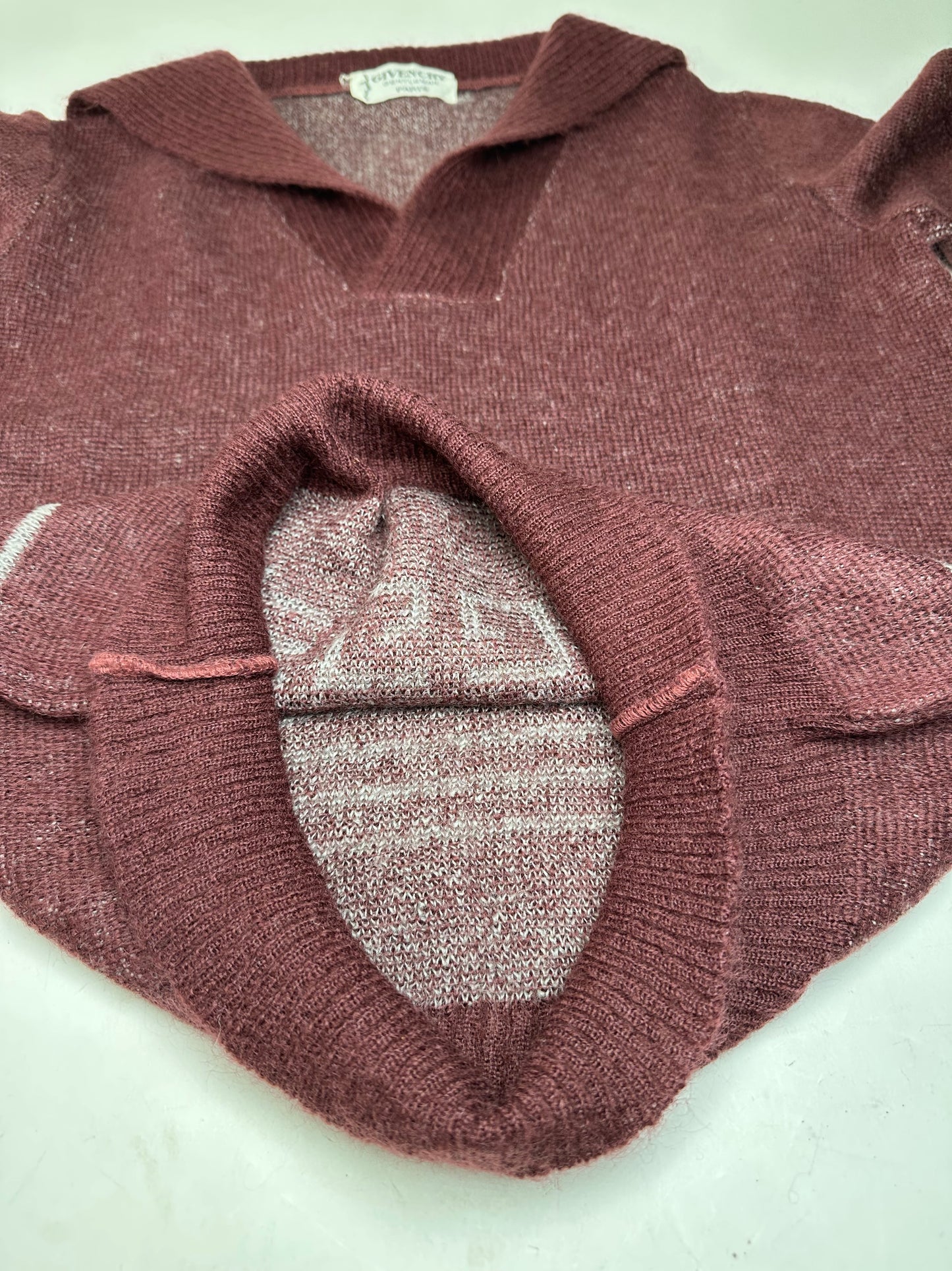 Vintage Givenchy Gentleman Knitwear Sweater Burgundy L
