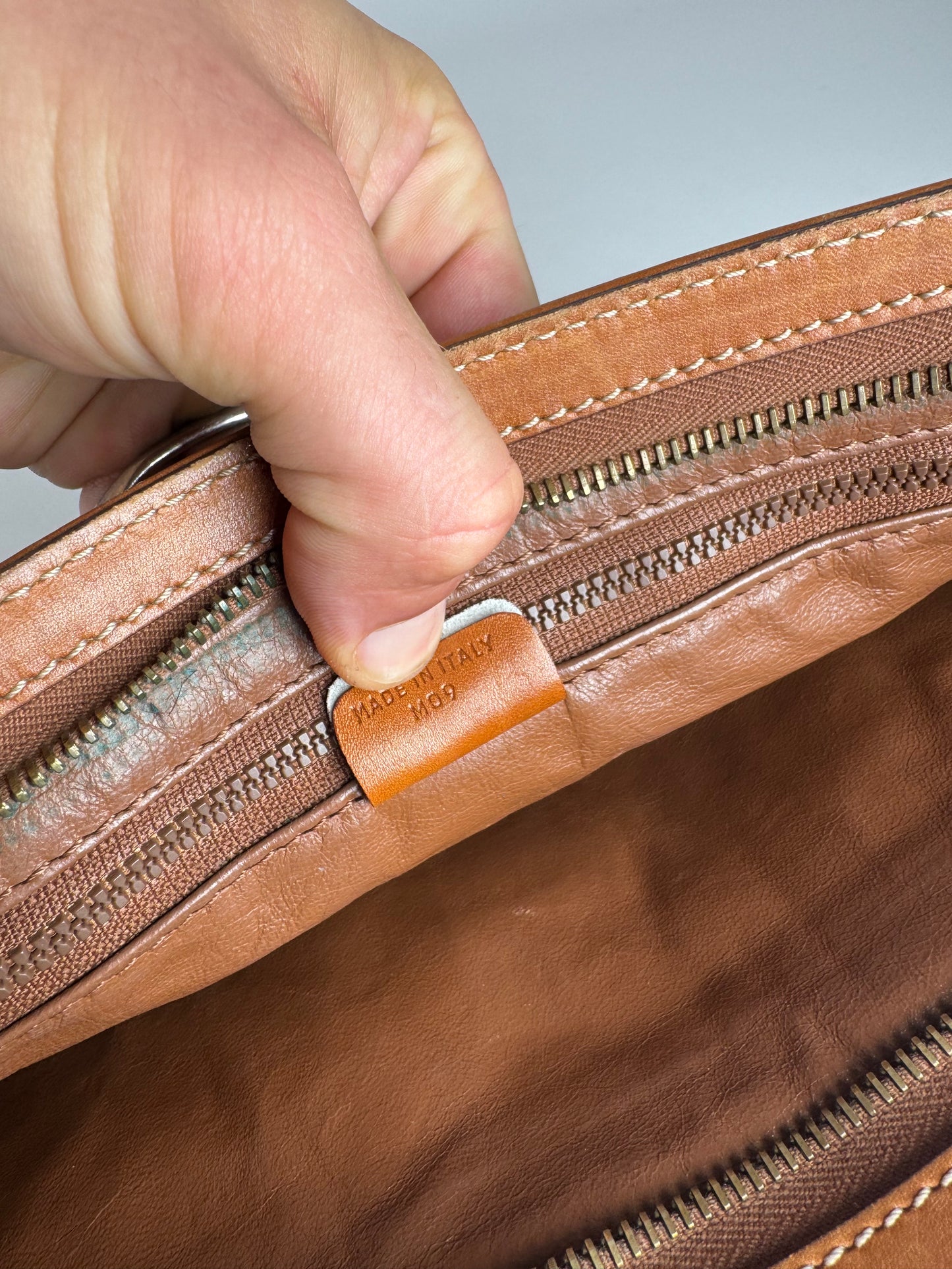 Pochette vintage en cuir Celine Paris marron vert