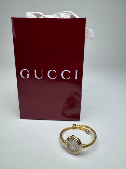 Vintage Gucci Quartz Watch Golden