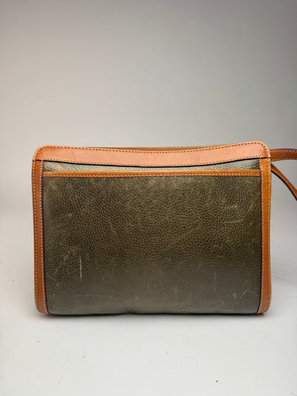 Pochette vintage en cuir Celine Paris marron vert