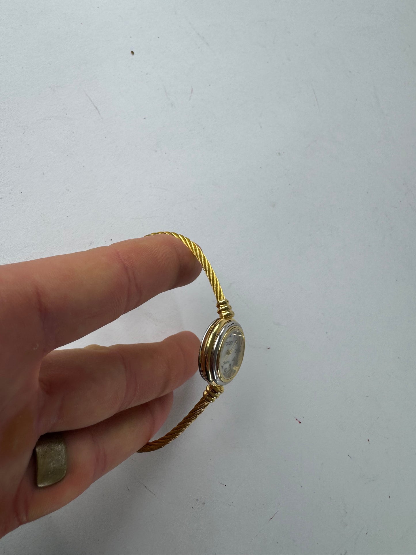 Vintage Gucci Quartz Watch Golden