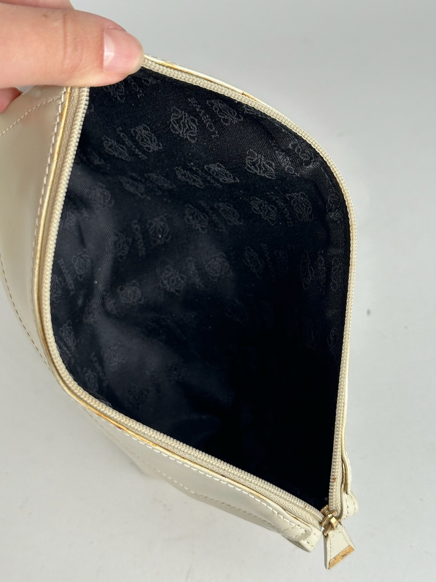 Vintage Loewe Madrid Leather clutch white