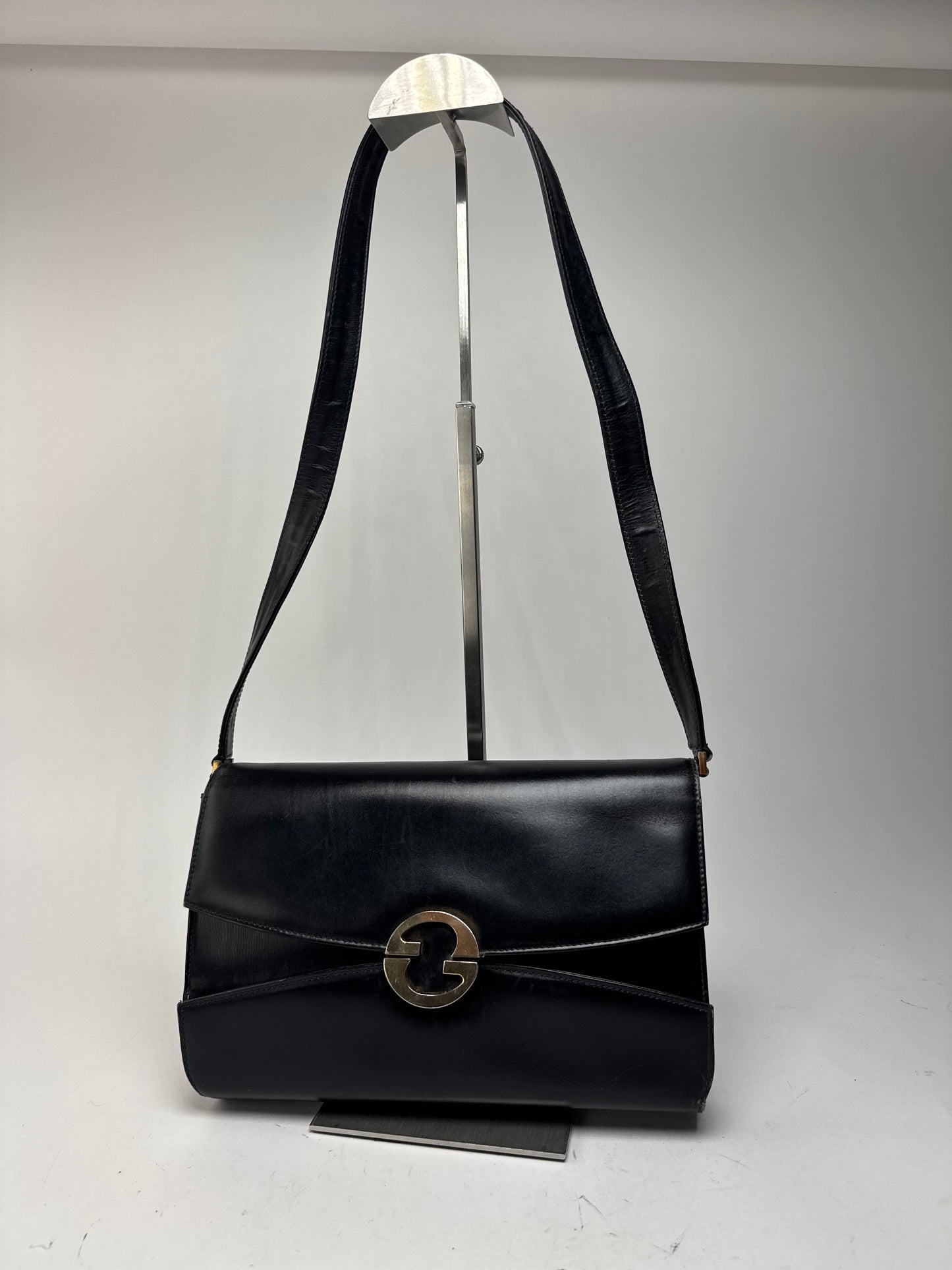 Sac à bandoulière vintage en cuir Gucci noir
