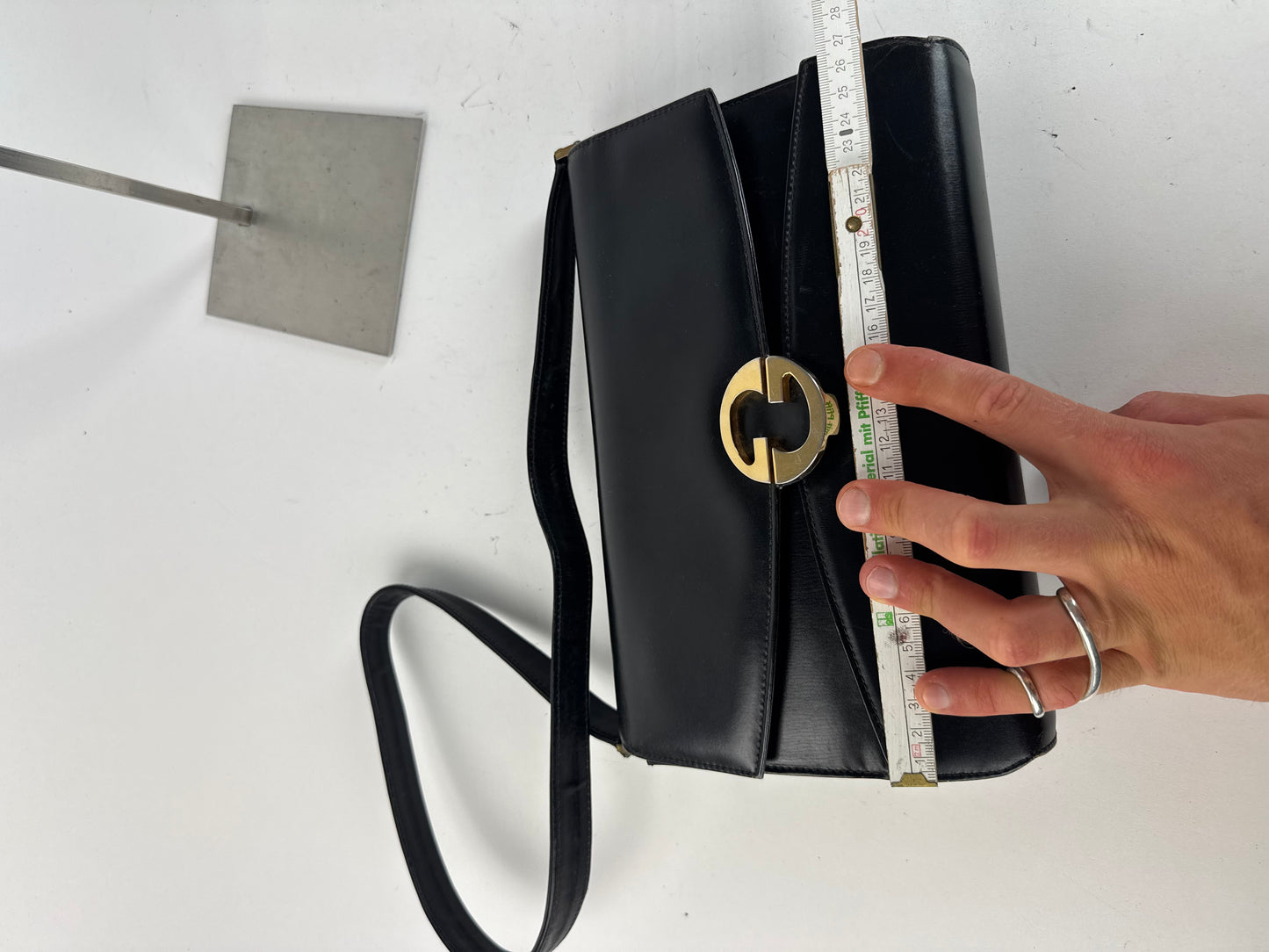 Sac à bandoulière vintage en cuir Gucci noir