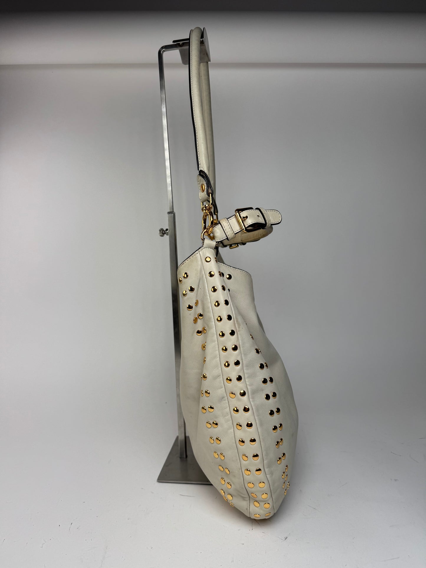 Sac vintage Marni en daim clouté à double sens blanc