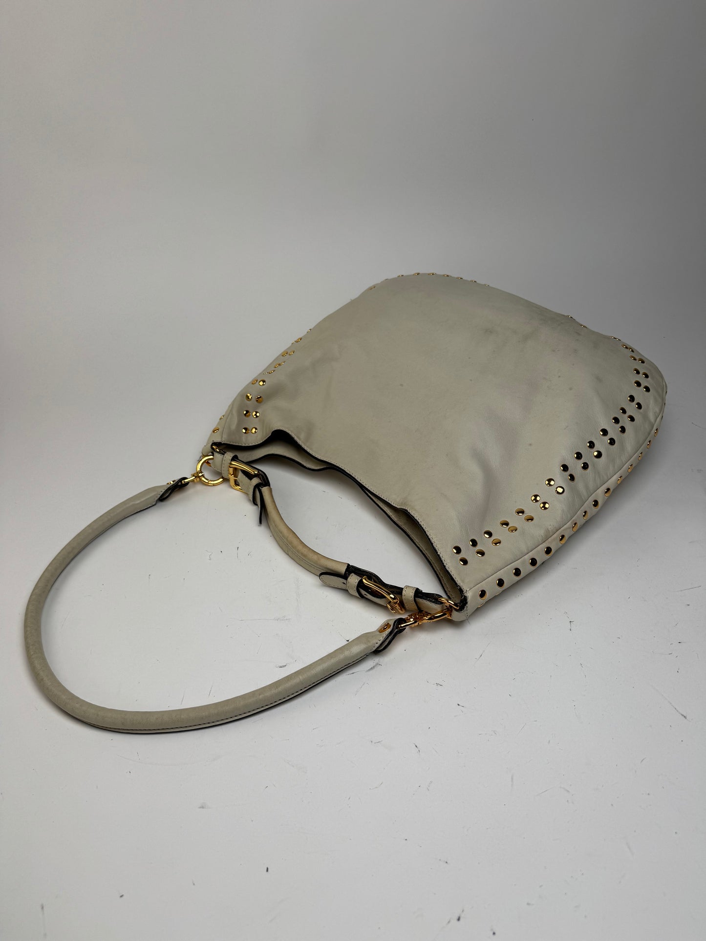 Sac vintage Marni en daim clouté à double sens blanc