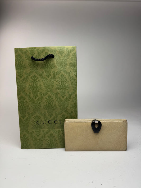 Vintage Gucci leather wallet white