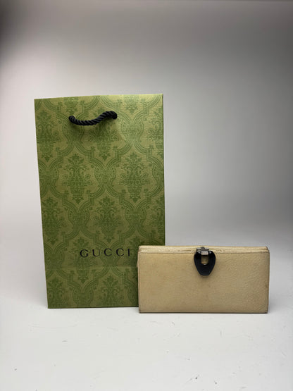 Vintage Gucci leather wallet white