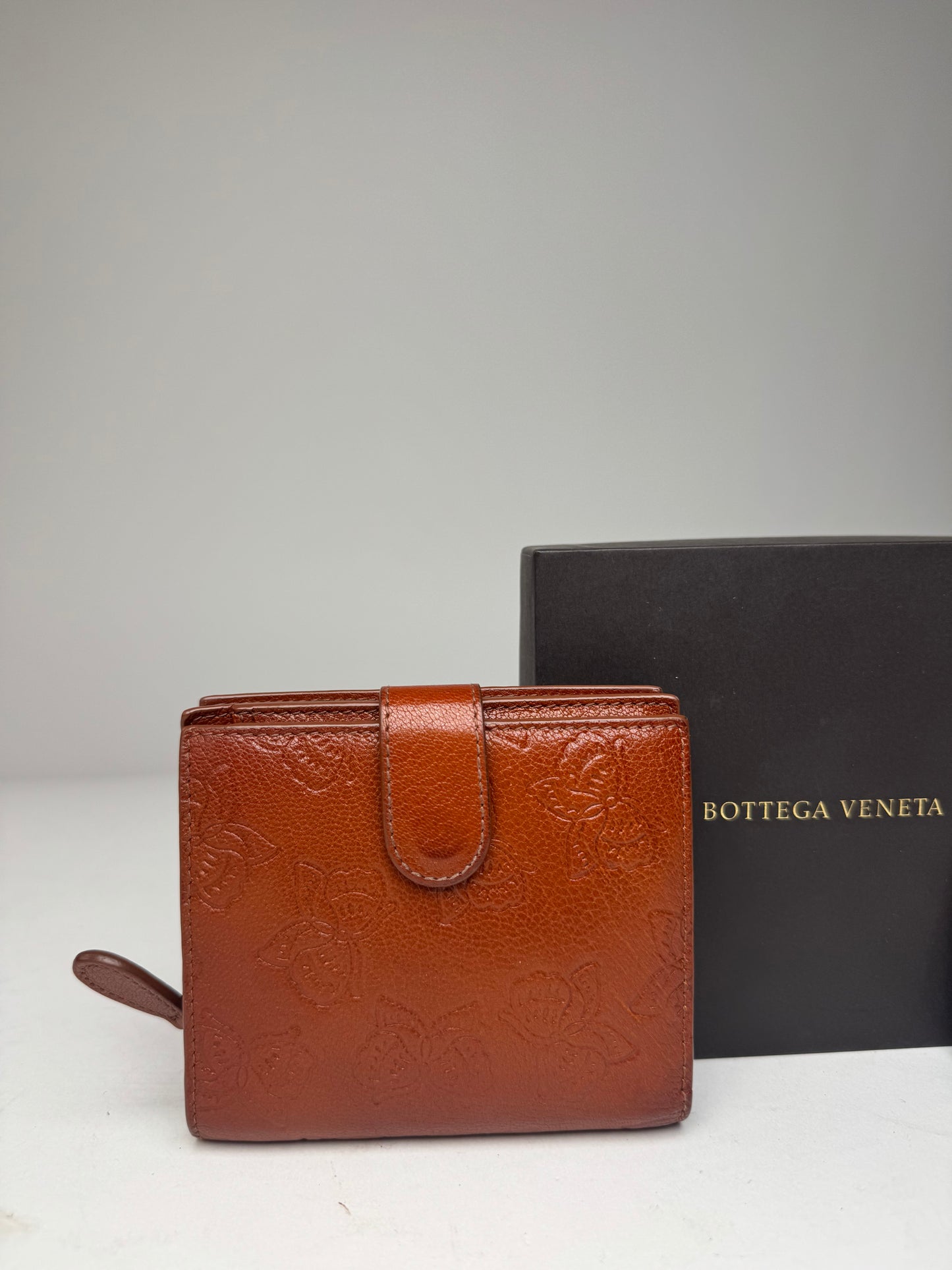 Vintage Bottega Veneta Butterfly Monogram Leather Wallet Brown
