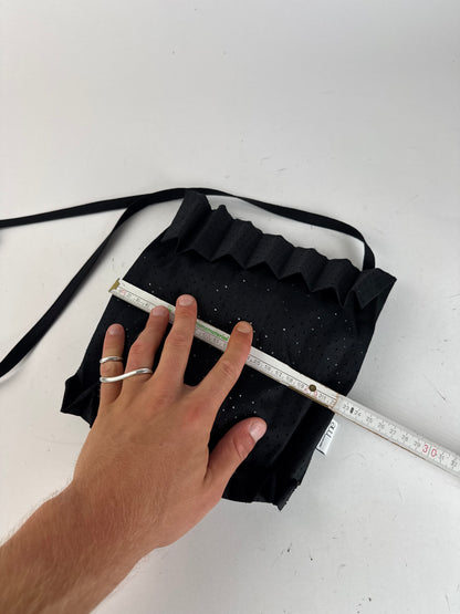 Sac plissé vintage Issey Miyake noir