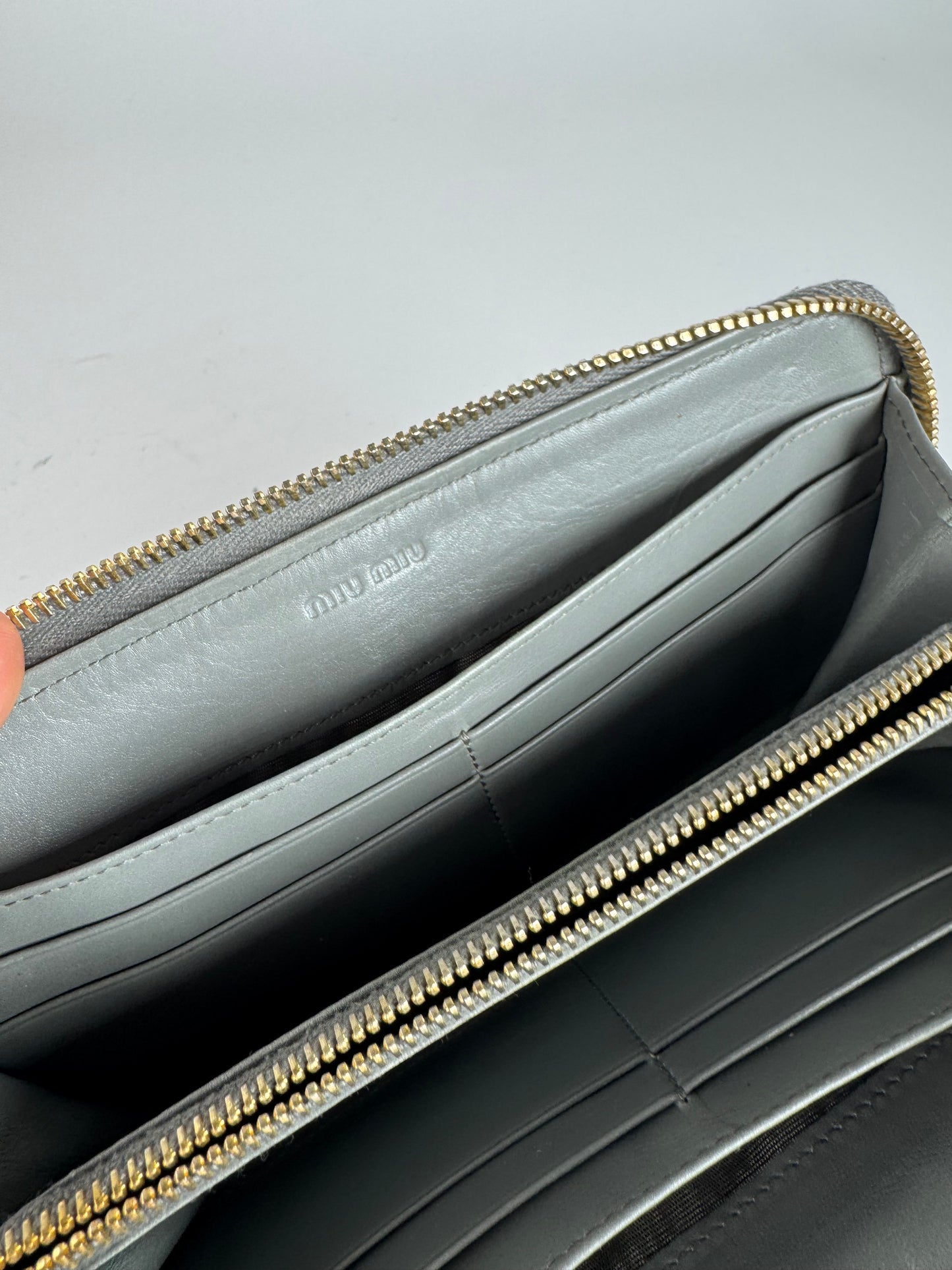 Vintage Miu Miu Leather Wallet white Brown