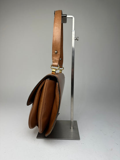 Vintage Gucci Leather Shoulder Bag Tan