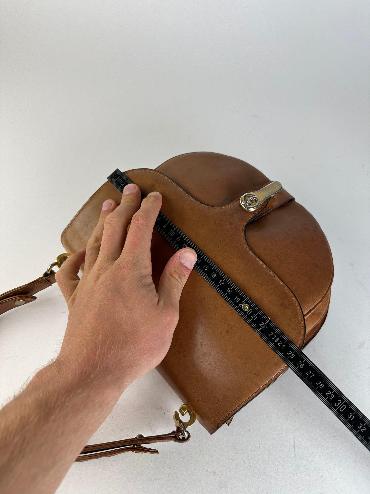Vintage Gucci Leather Shoulder Bag Tan