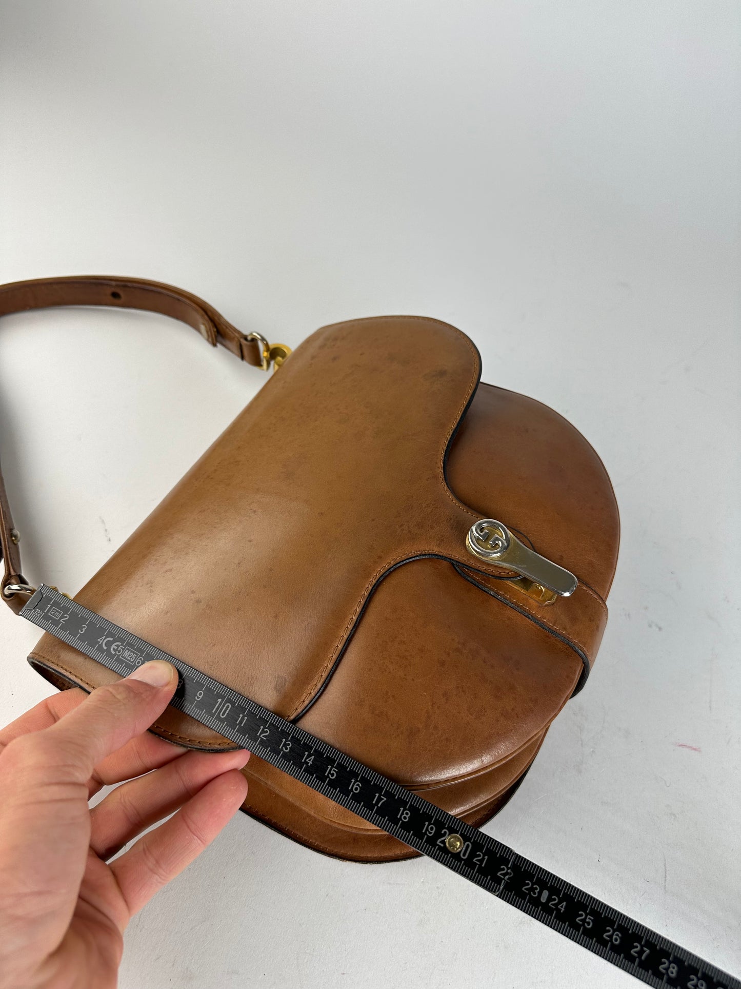 Vintage Gucci Leather Shoulder Bag Tan
