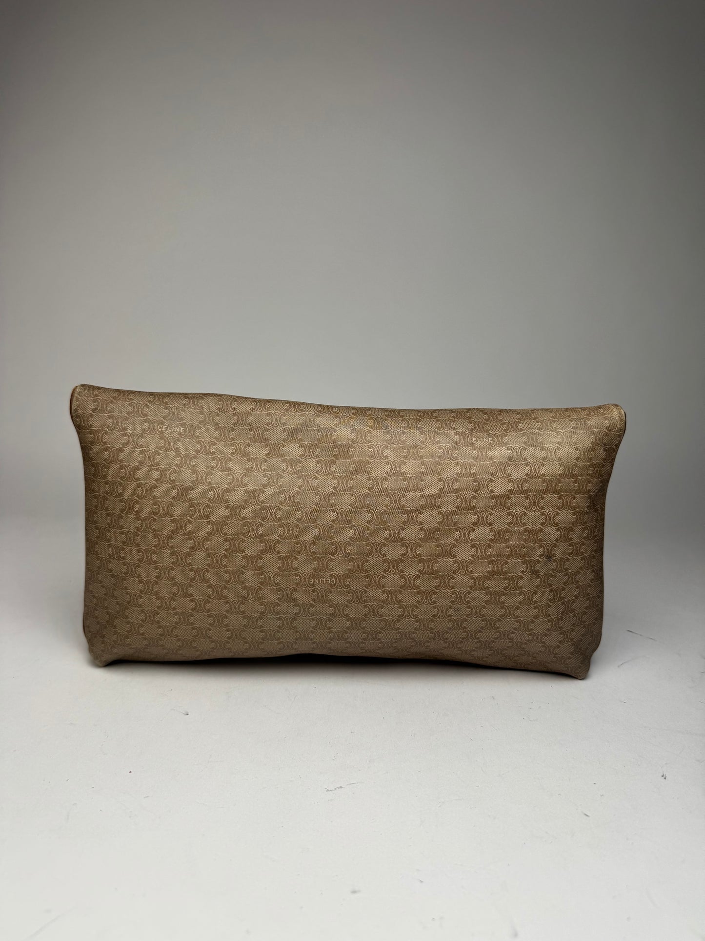 Pochette vintage en cuir monogramme Céline Paris beige marron