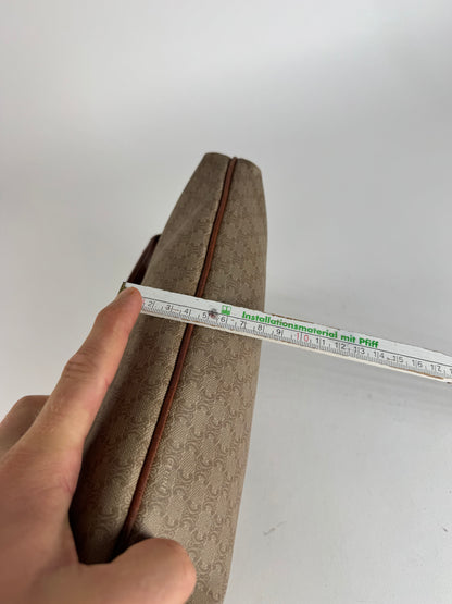 Pochette vintage en cuir monogramme Céline Paris beige marron