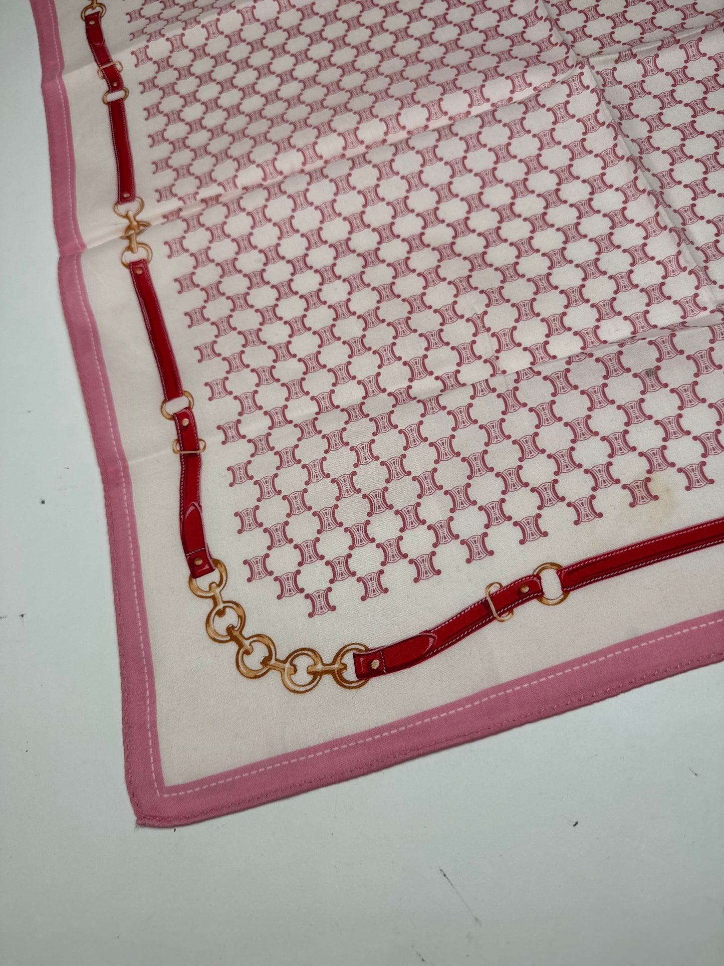 Foulard vintage Céline Triomphe Monogram blanc rose