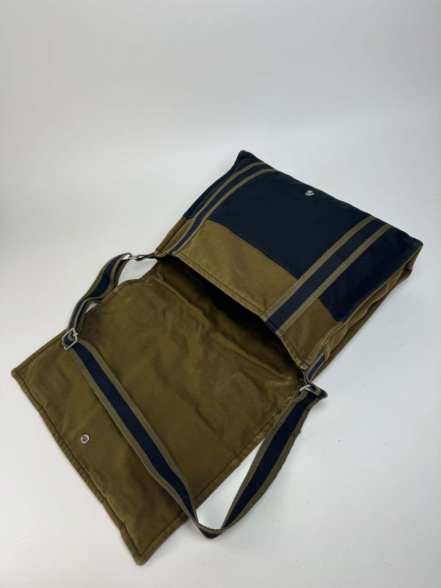 Sac en toile Hermès vintage à deux voies Kaki Noir