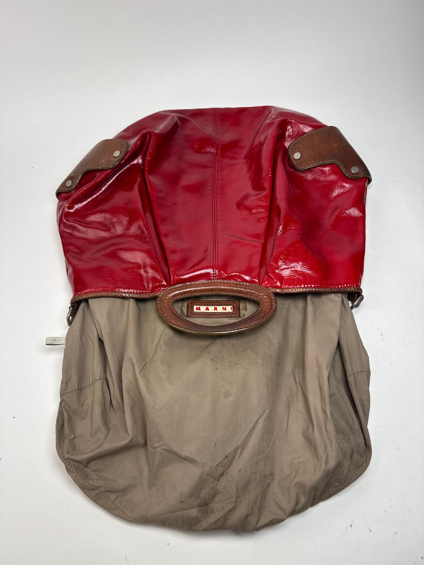 Sac vintage en cuir verni Marni rouge marron