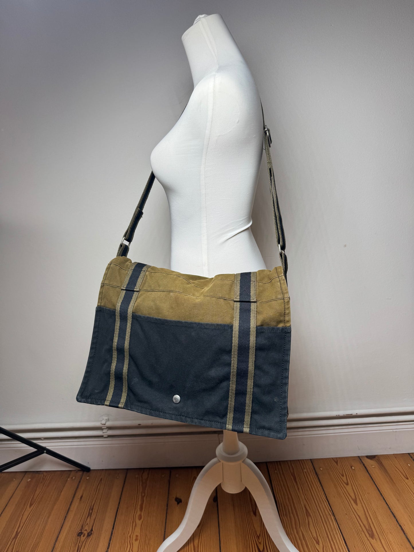 Sac en toile Hermès vintage à deux voies Kaki Noir