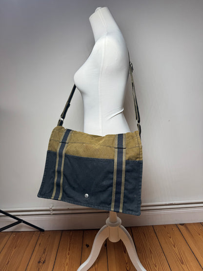 Sac en toile Hermès vintage à deux voies Kaki Noir