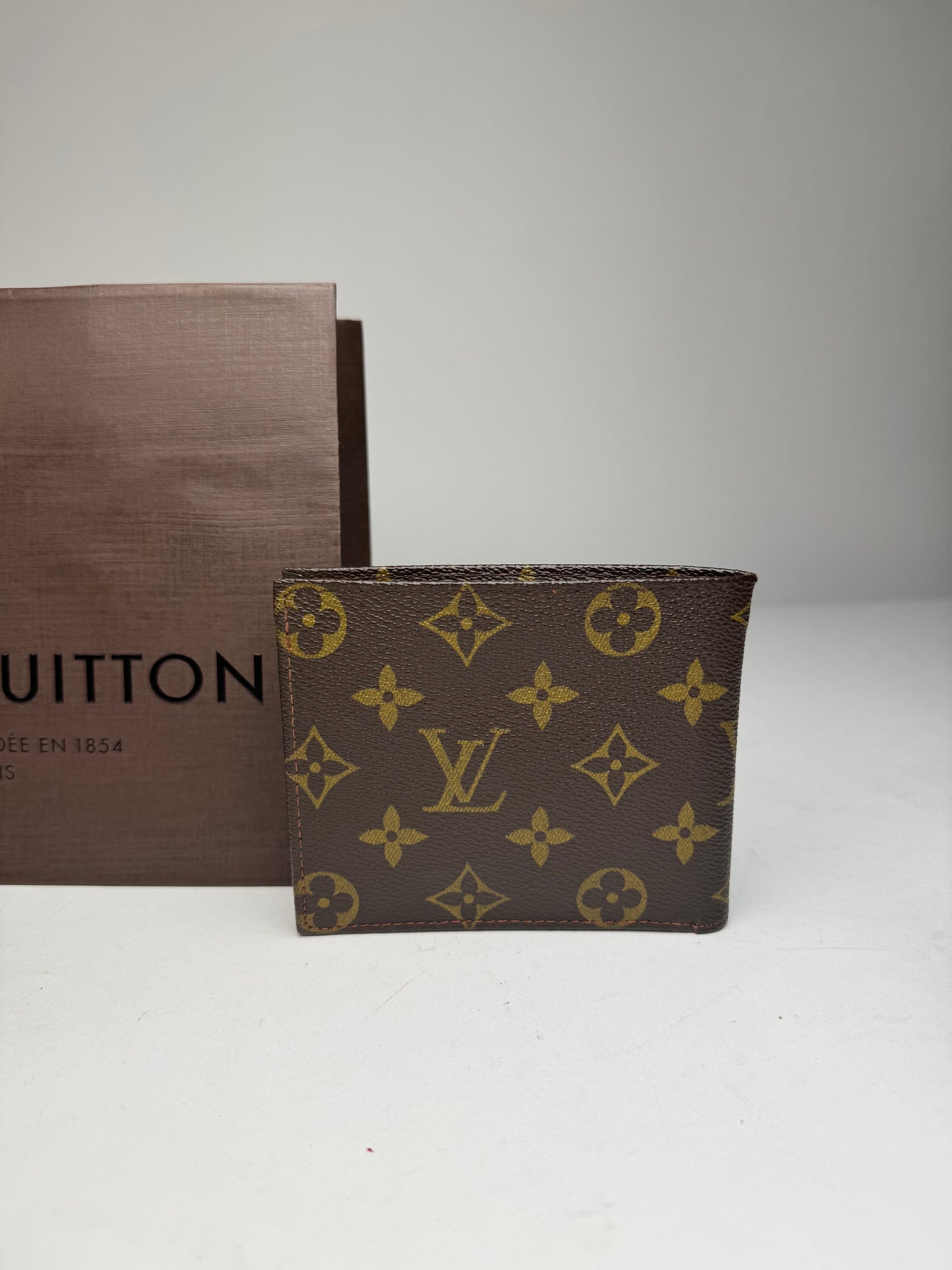 Vintage Louis Vuitton Flapable Leather Monogram Wallet Brown
