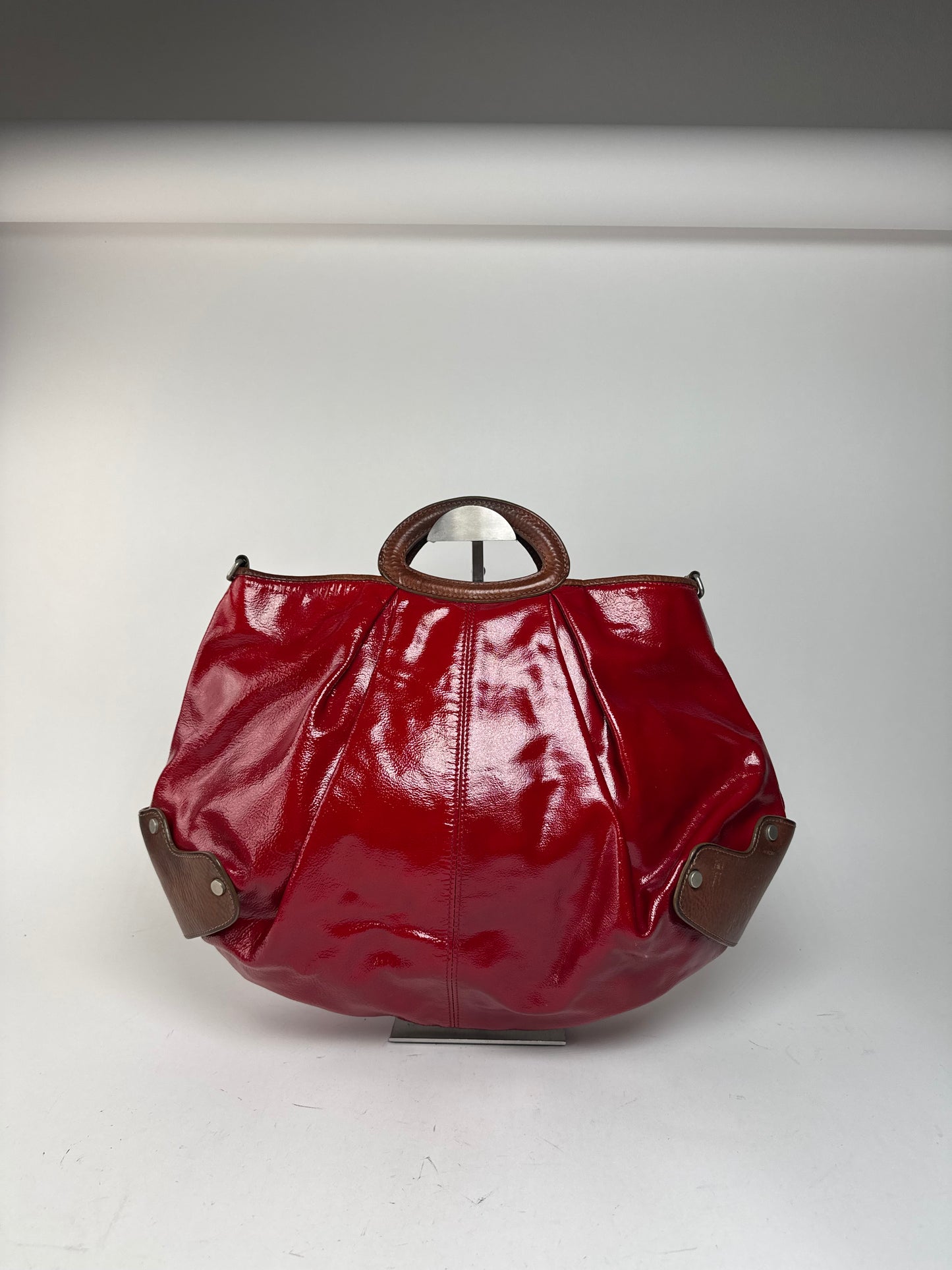 Sac vintage en cuir verni Marni rouge marron