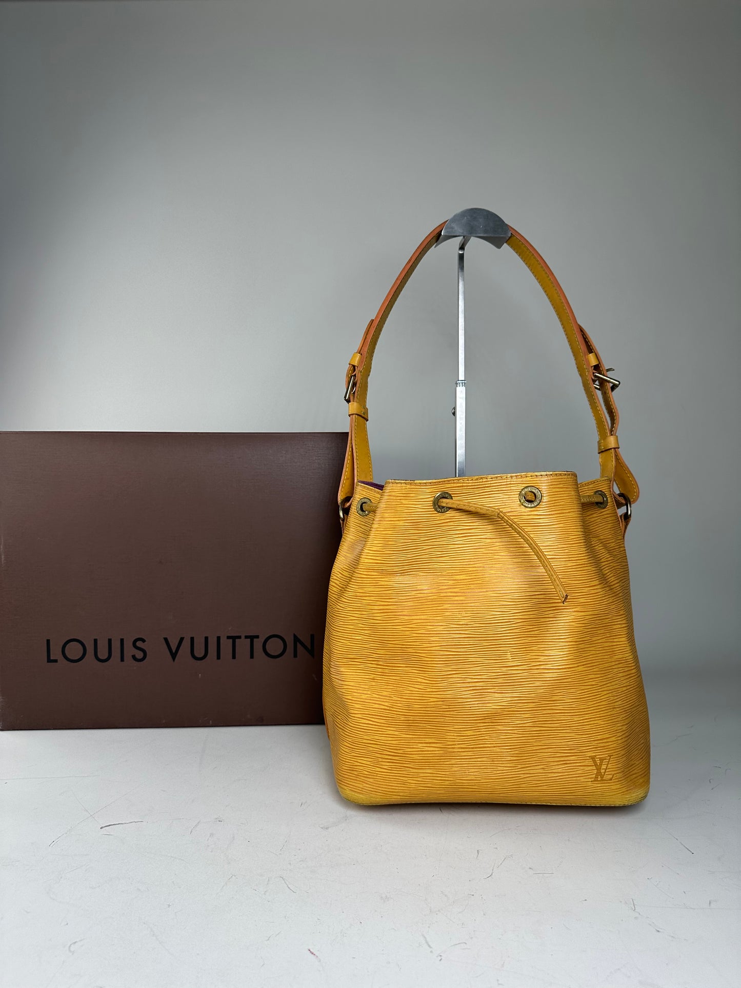 Vintage Louis Vuitton Epi Leather Bucket Bag Golden Yellow