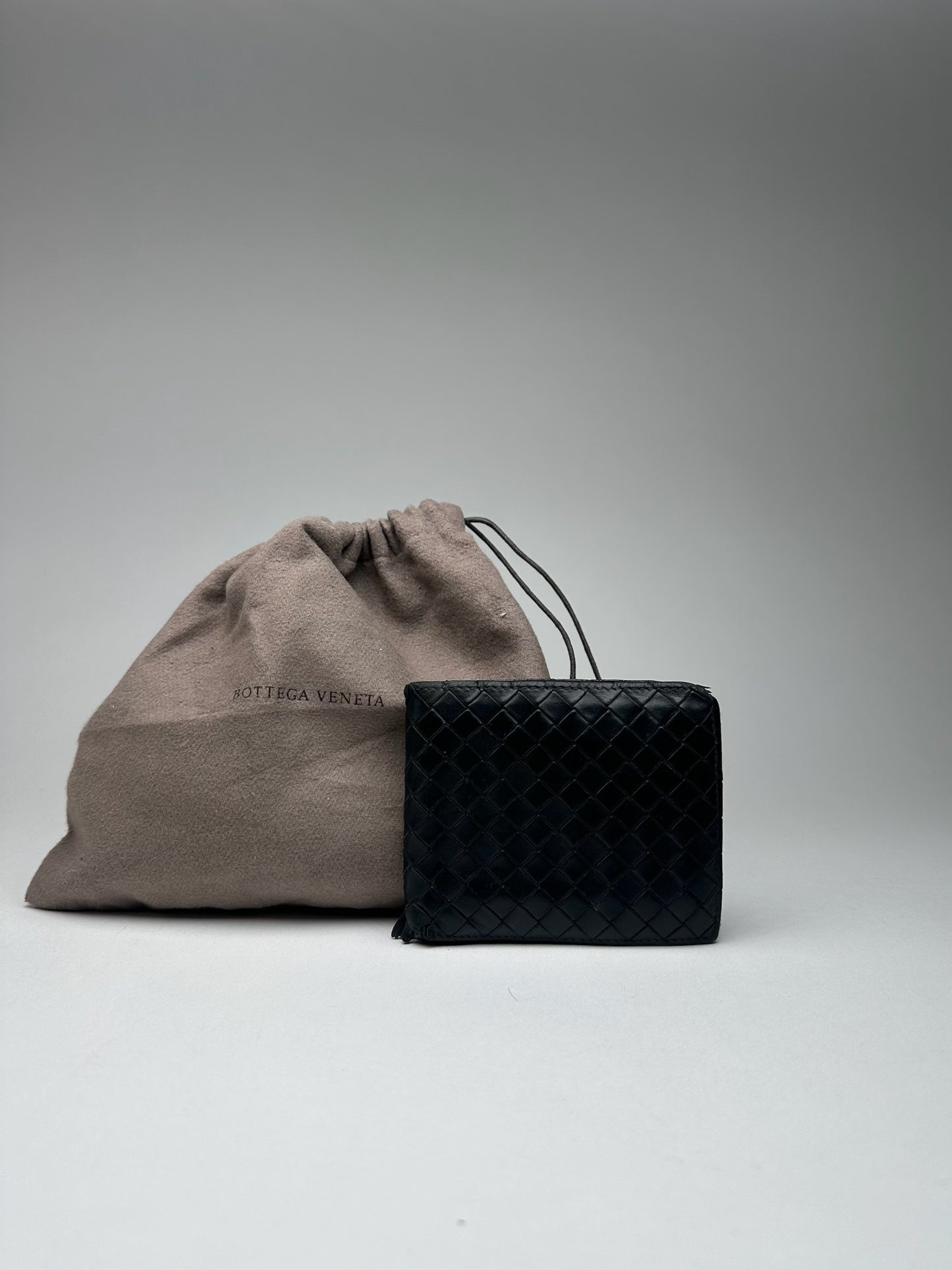 Vintage Bottega Veneta Intrecciato Leather wallet black