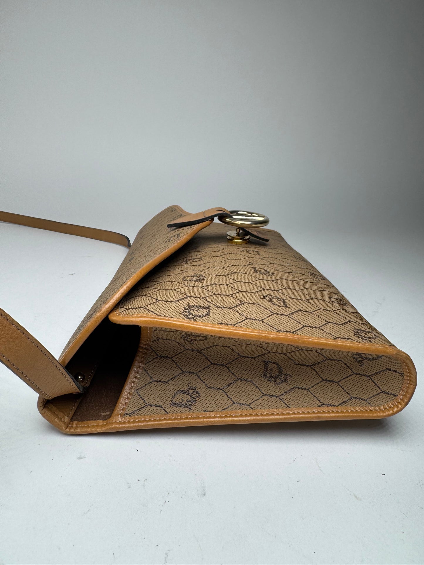 Sac vintage en cuir monogramme Dior beige marron