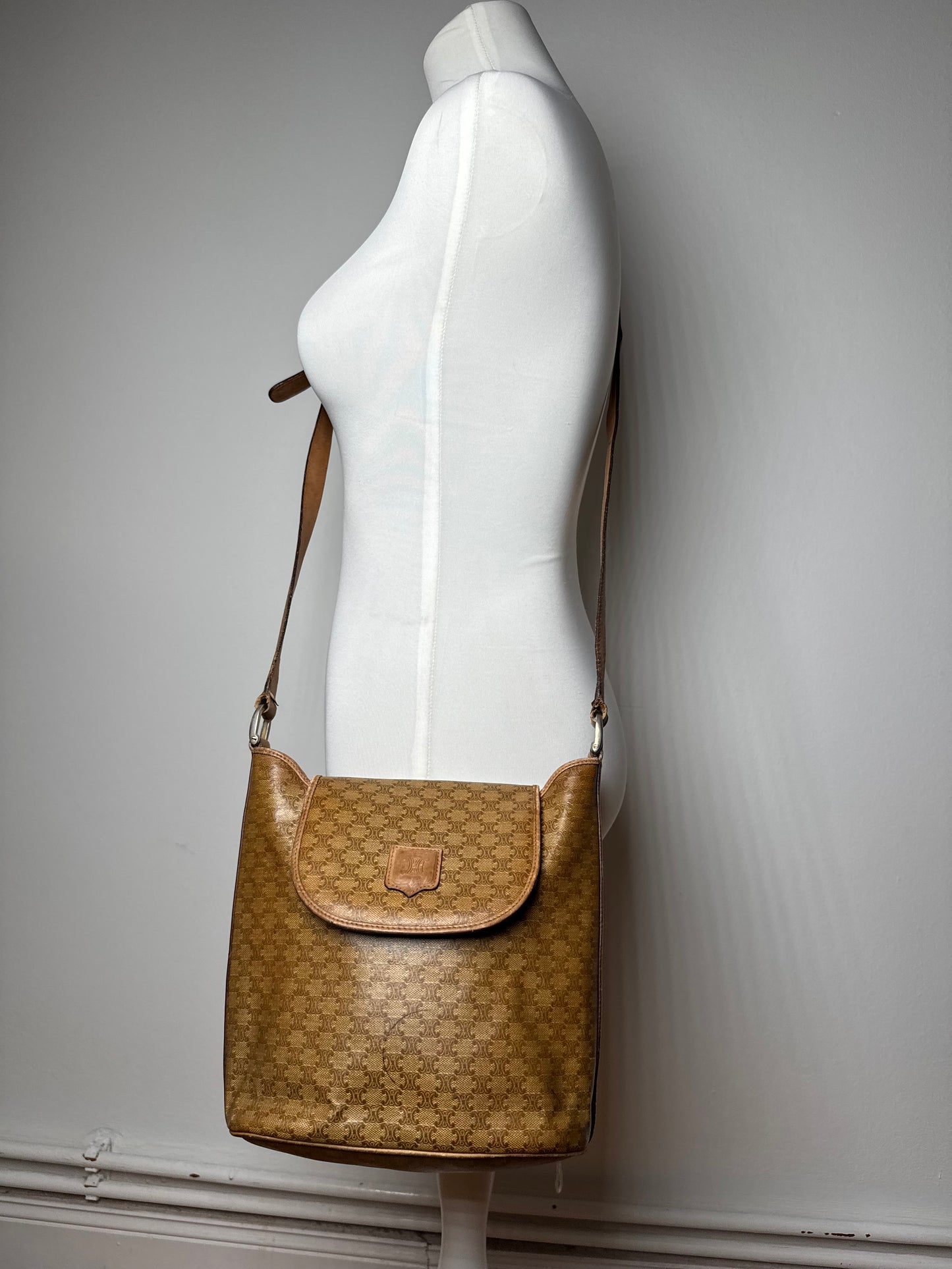 Sac vintage en cuir monogramme Céline Triomphe doré et marron