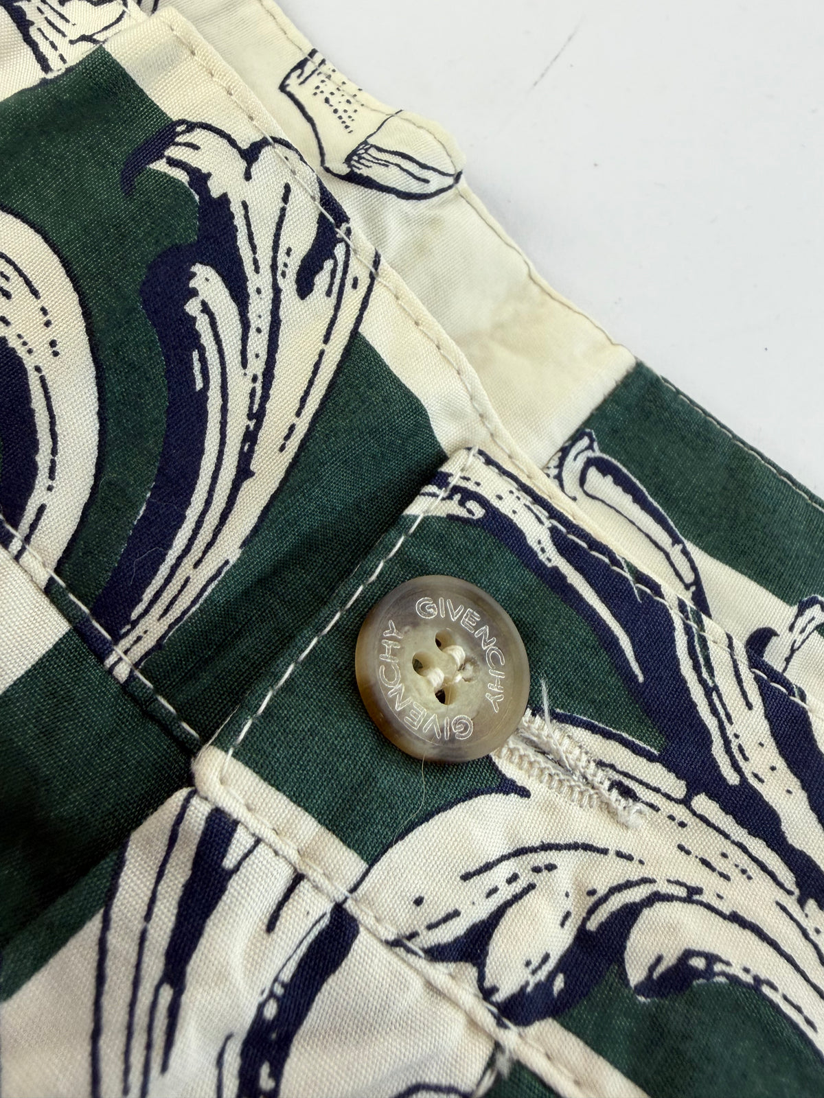 Vintage Givenchy Men's Cotton Floral Shorts Late 1980s Green Cream M