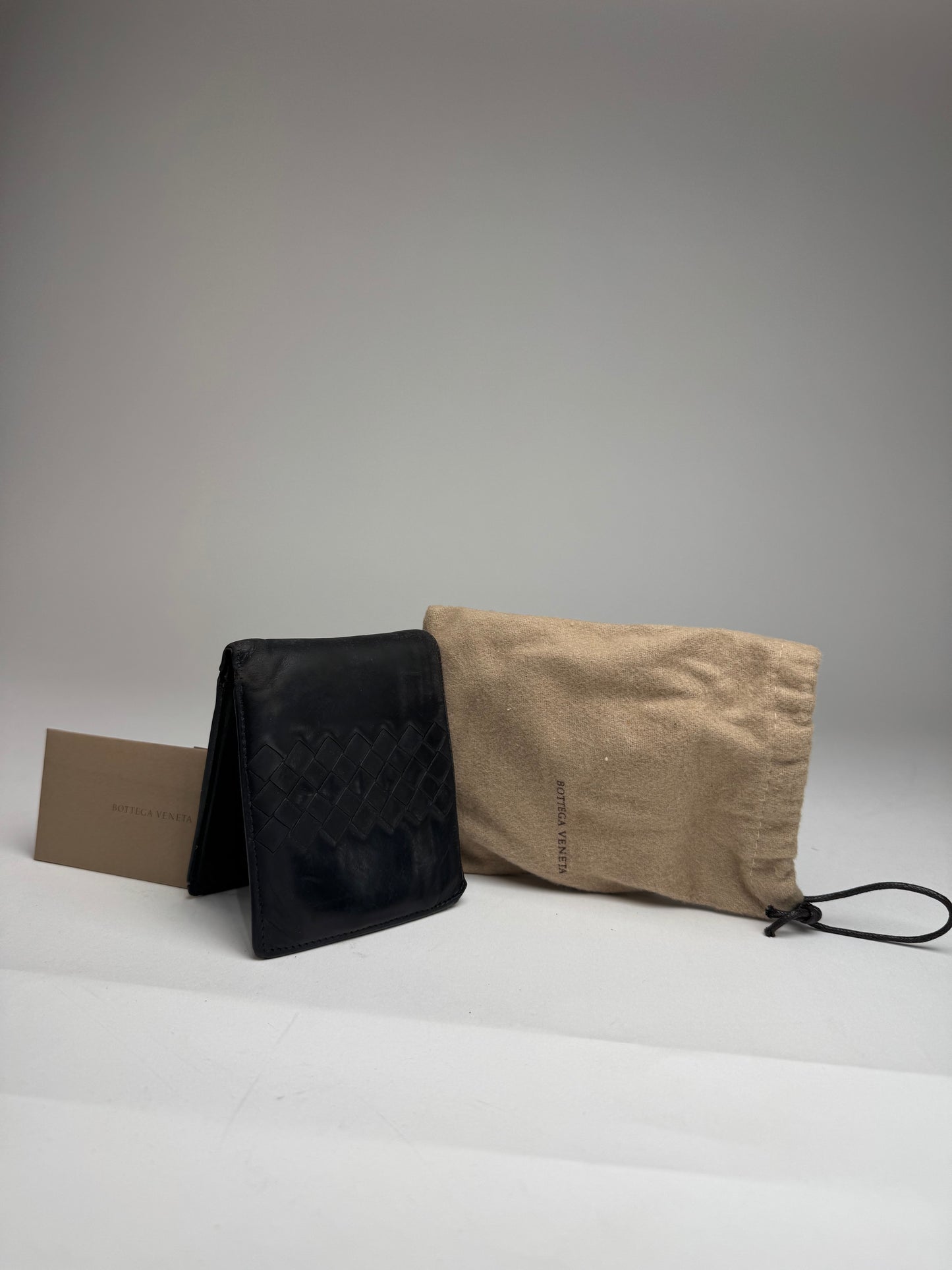 Porte-cartes pliable vintage Bottega Veneta en cuir noir