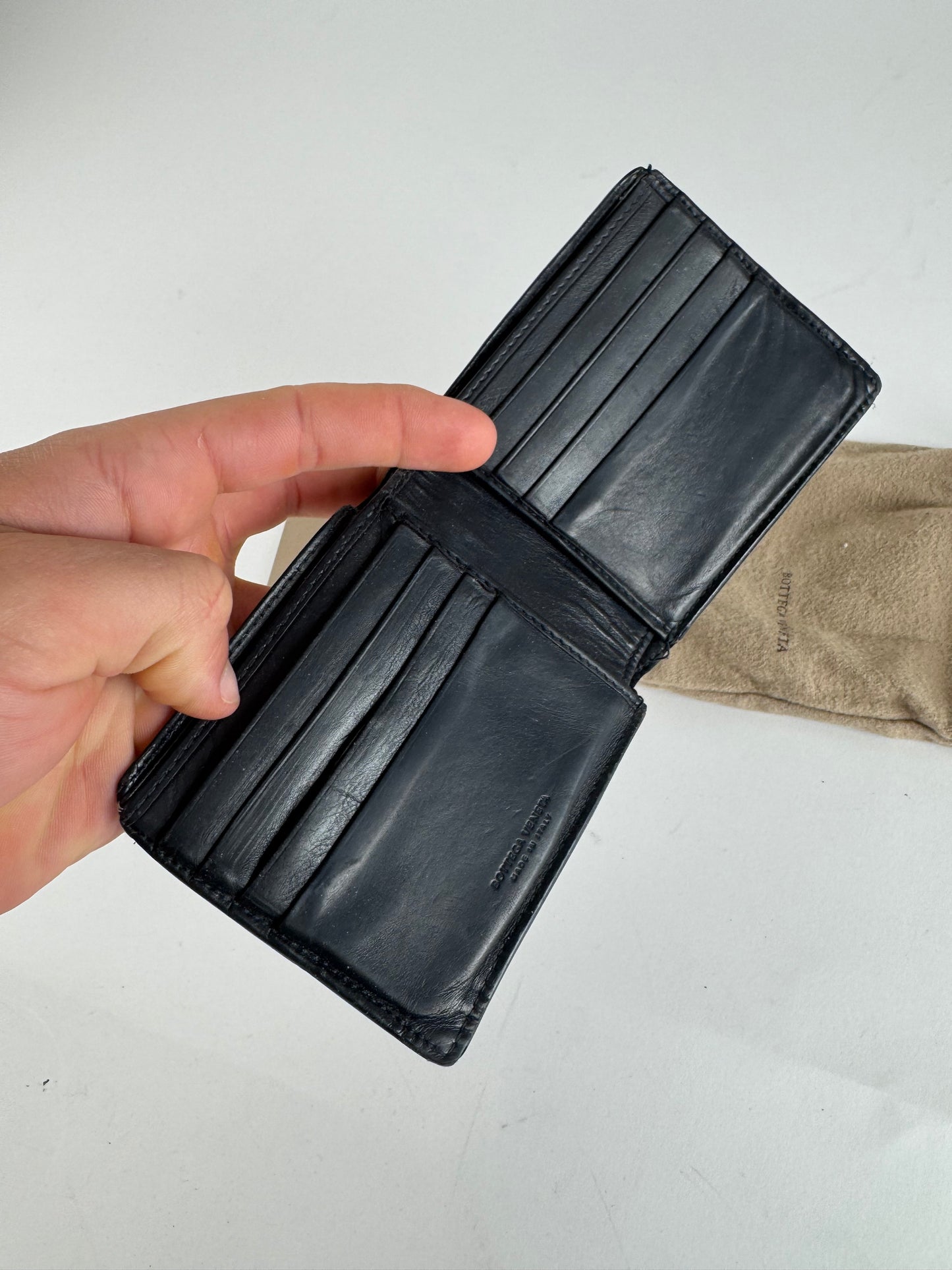 Porte-cartes pliable vintage Bottega Veneta en cuir noir