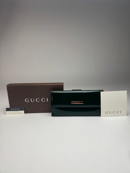 Vintage Gucci Patent Leather Wallet Green