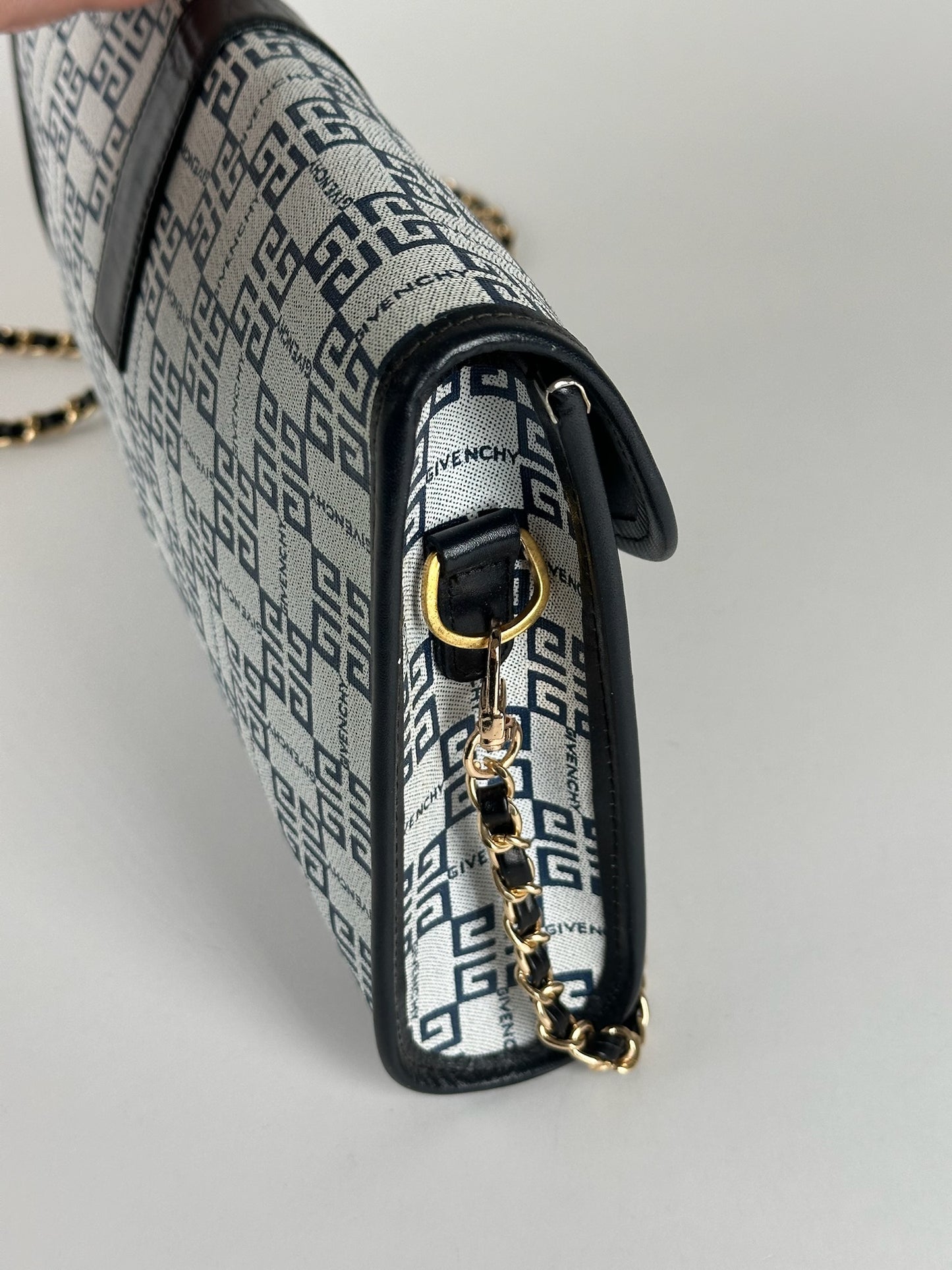 Vintage Givenchy 4G leather bag navy white