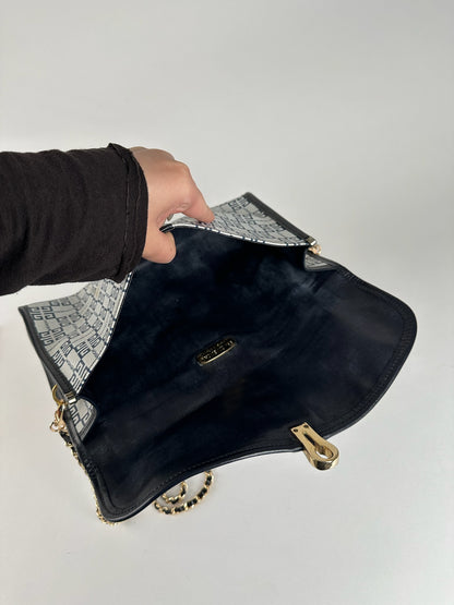 Vintage Givenchy 4G leather bag navy white